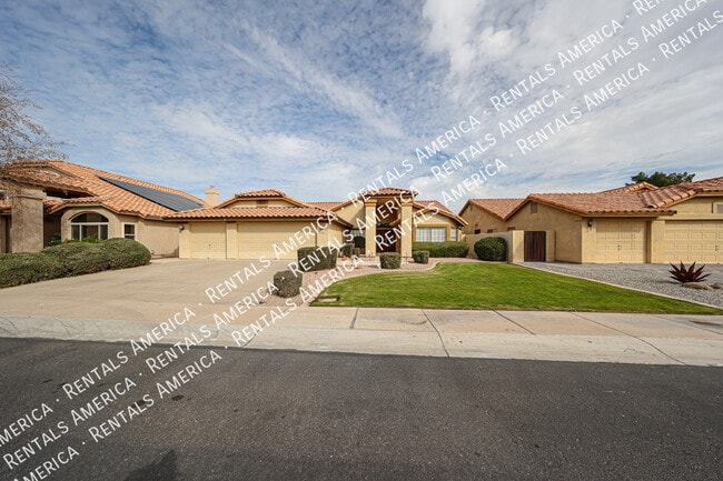 property at 532 E Stonebridge Dr