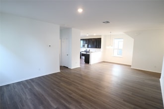 444 English Oak St in Georgetown, TX - Building Photo - Building Photo