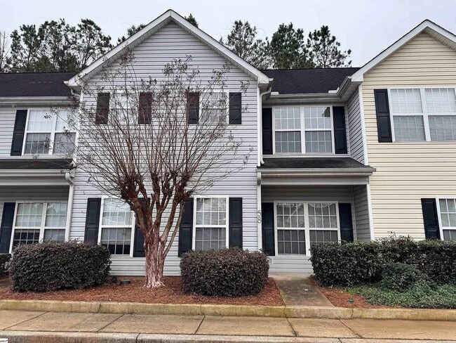 property at 58 Ridgestone Cir