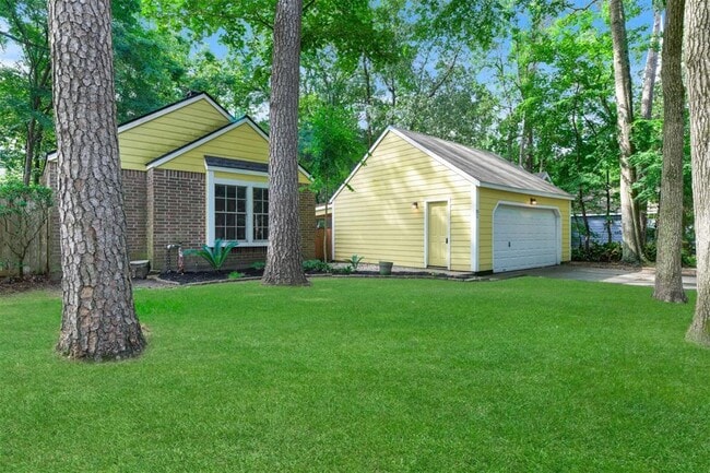 property at 15 Tulip Hill Ct