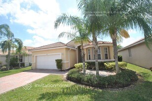 9496 Lago Dr in Boynton Beach, FL - Building Photo