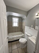 9729 Lorna Ln in St. Louis, MO - Building Photo - Building Photo