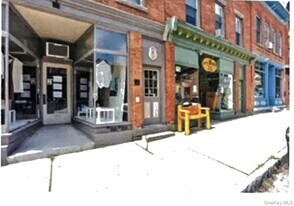 457 Main St in Beacon, NY - Building Photo