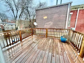 119 E Oak St in Louisville, KY - Building Photo - Building Photo