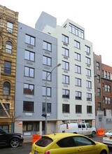 306 E 109th St in New York, NY - Building Photo - Building Photo