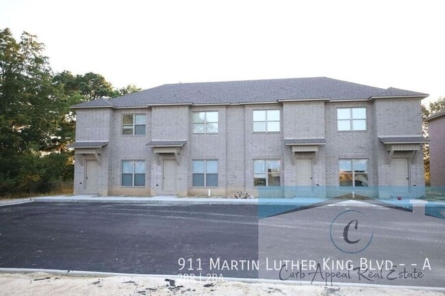 property at 911 Dr M.L.K. Jr Dr