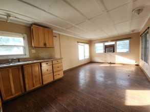 2320 Bee Ridge Rd in Sarasota, FL - Building Photo - Building Photo