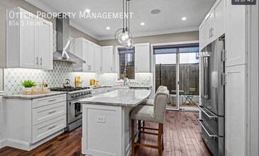 854 S Front St in Philadelphia, PA - Building Photo - Building Photo