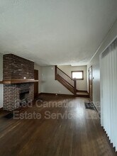 1009 W Hillcrest Ave in Dayton, OH - Building Photo - Building Photo