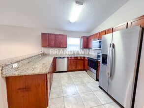 628 4th Ave S in Jacksonville Beach, FL - Building Photo - Building Photo