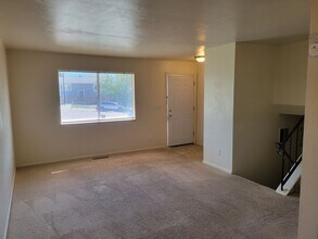 4313 Hampton Cir in Colorado Springs, CO - Building Photo - Building Photo