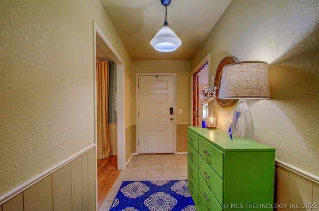 4622 Barlow Dr in Bartlesville, OK - Foto de edificio - Building Photo