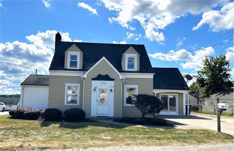 120 El Villa Way in Steubenville, OH - Building Photo