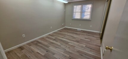 3803 Granville Ave in Bartonville, IL - Building Photo - Building Photo