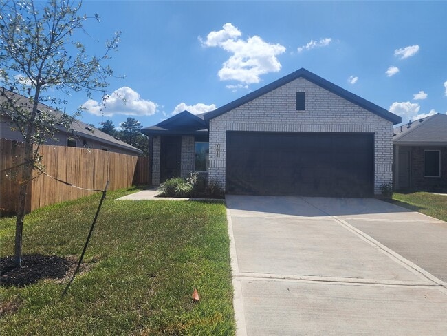 property at 1615 Winwood Dr