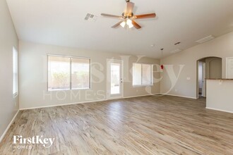 5033 W Nancy Ln in Phoenix, AZ - Building Photo - Building Photo