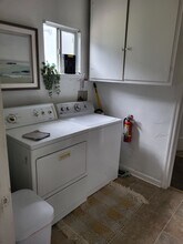 1307 W Noble Ave in Visalia, CA - Building Photo - Building Photo