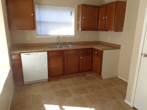 5259 Beaverbrook Dr in Houston, TX - Building Photo - Building Photo