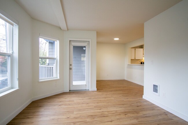 property at 236 SW Meade St