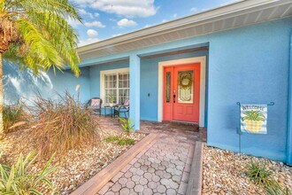5464 NW Milner Dr in Port St. Lucie, FL - Building Photo - Building Photo