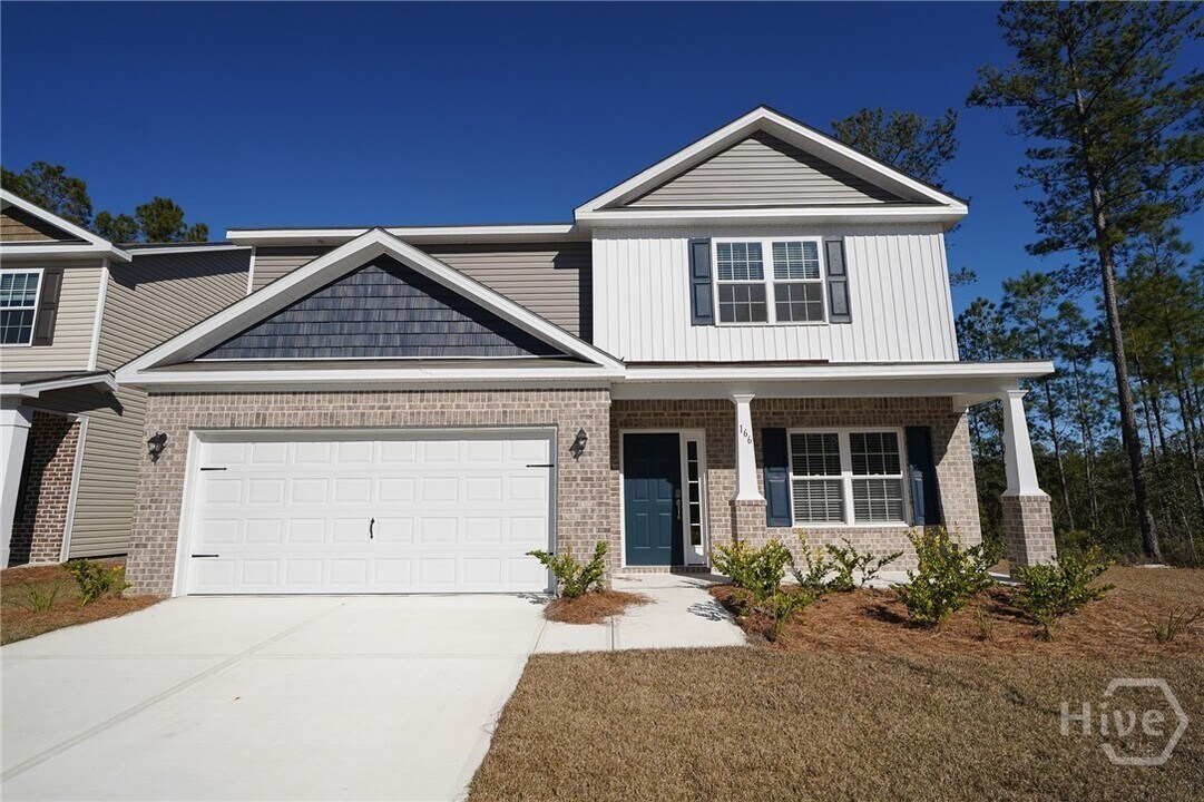166 Guana Ln in Bloomingdale, GA - Building Photo
