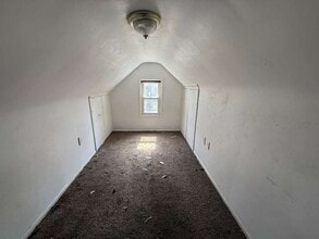 18107 North Blvd in Maple Heights, OH - Building Photo - Building Photo