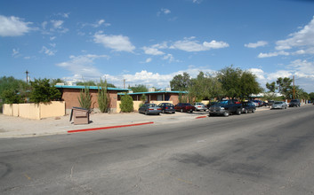 1211 E 9th St in Tucson, AZ - Building Photo - Building Photo