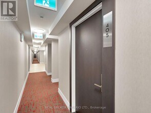 38 Monte Kwinter Ct in Toronto, ON - Building Photo - Building Photo