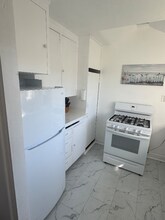 814 Encino Ln in Coronado, CA - Building Photo - Building Photo