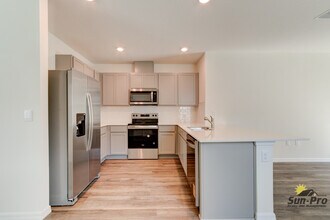 982 Commons Way in Port Orange, FL - Building Photo - Building Photo