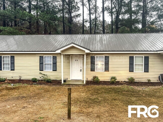 214 Connie Cir in Snow Hill, NC - Building Photo - Building Photo