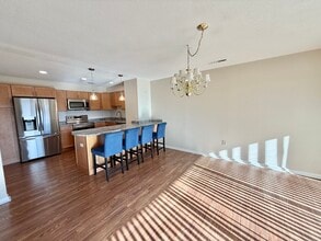 1006 Paradise Rd, Unit 3R in Swampscott, MA - Foto de edificio - Building Photo