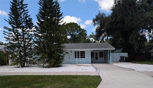 property at 2431 Prospect St
