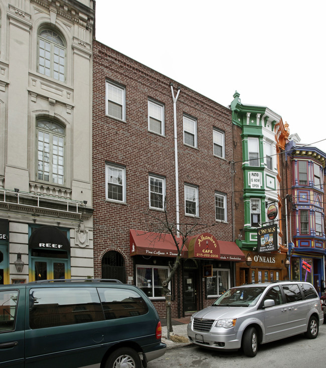 607-609 S 3rd St in Philadelphia, PA - Building Photo - Building Photo