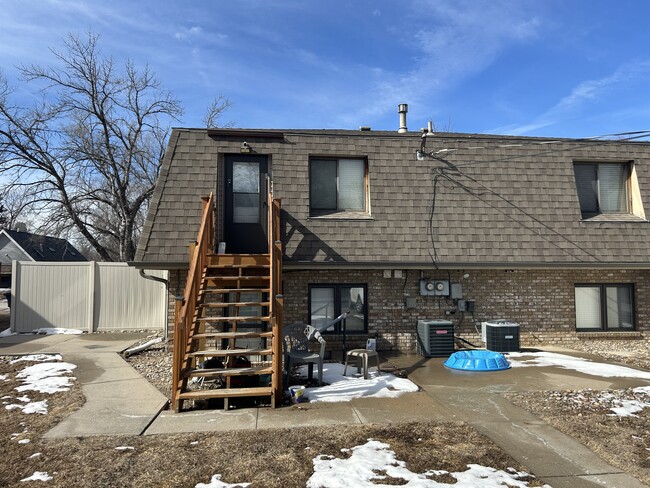 613 N 40th St in Council Bluffs, IA - Building Photo - Building Photo