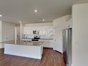 288 Dahlia Rachel Pl in Henderson, NV - Foto de edificio - Building Photo