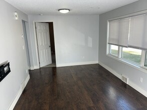 815 N Mable Ave in Sioux Falls, SD - Foto de edificio - Building Photo