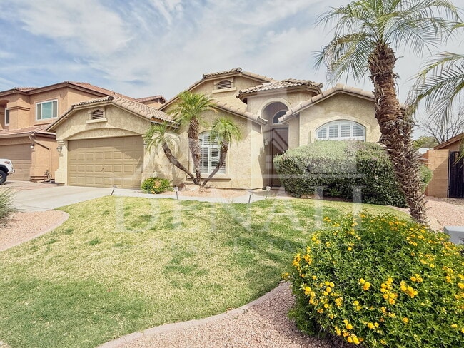 4330 E Cottonwood Ln in Phoenix, AZ - Building Photo - Building Photo