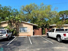 715 SW 14th Ave in Fort Lauderdale, FL - Building Photo