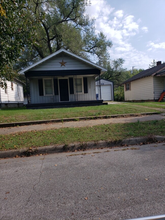 property at 1735 N 26th St