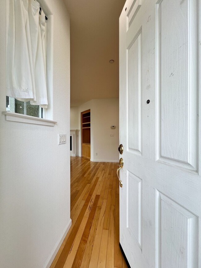 905 Elwood Ct in Napa, CA - Building Photo - Building Photo