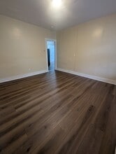 48 2nd St, Unit 1 in New Haven, CT - Building Photo - Building Photo