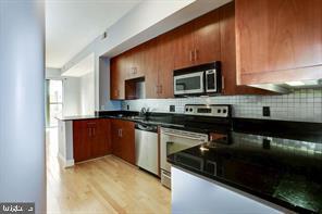 910 M St NW in Washington, DC - Building Photo - Building Photo