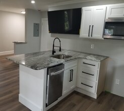 0 Warren St in Beverly, NJ - Building Photo - Building Photo