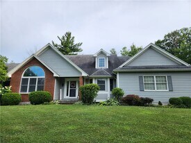 5 Arrowood Ln in Ithaca, NY - Building Photo