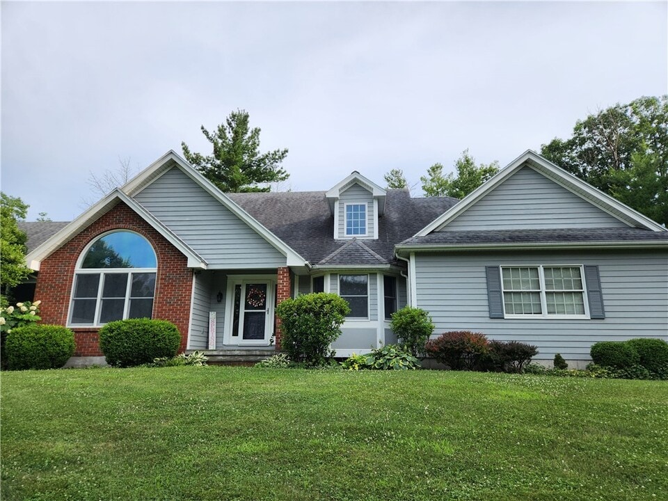 5 Arrowood Ln in Ithaca, NY - Building Photo