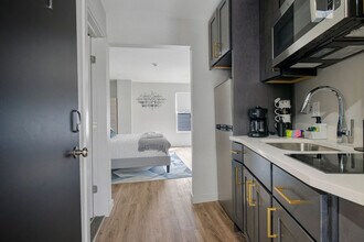 89 Cottage St, Unit SI ID1466615P in Middletown, NY - Building Photo - Building Photo