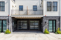 516 NE 56th Ave in Portland, OR - Foto de edificio - Building Photo