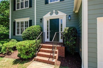 3390 Northcliff Dr in Suwanee, GA - Building Photo - Building Photo