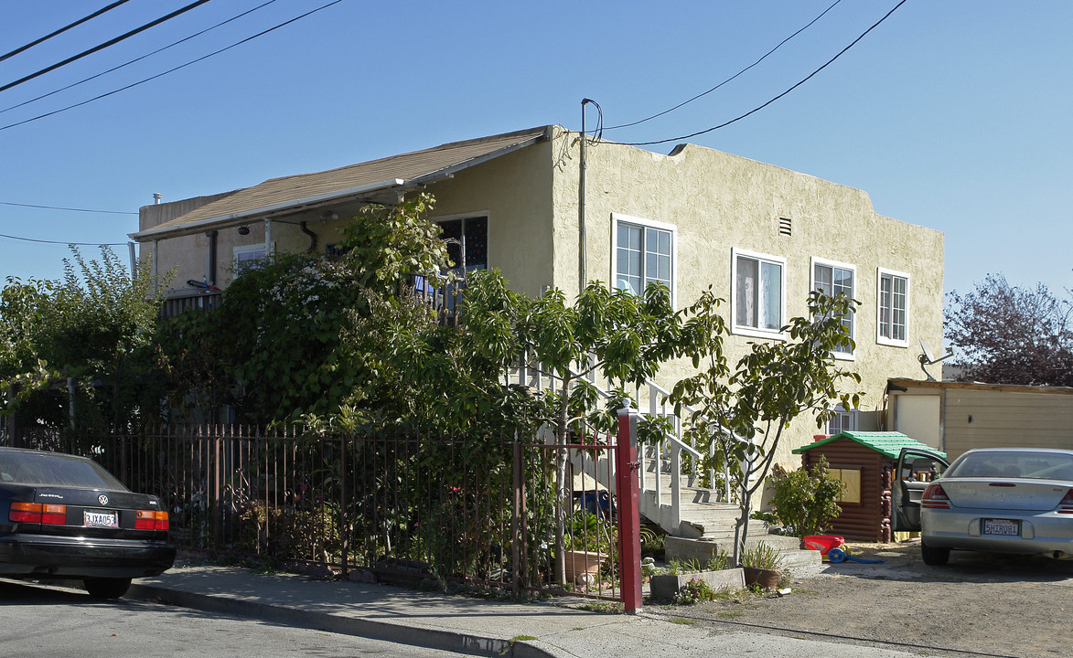 1501 California Ave in San Pablo, CA - Foto de edificio